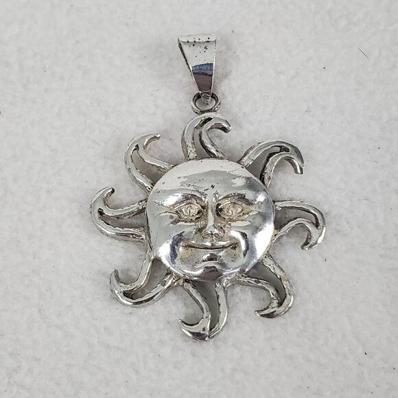 Vtg Sterling Silver 925 Mexico Smiling Sun Face Happy Pendant Signed - Picture 1 of 8
